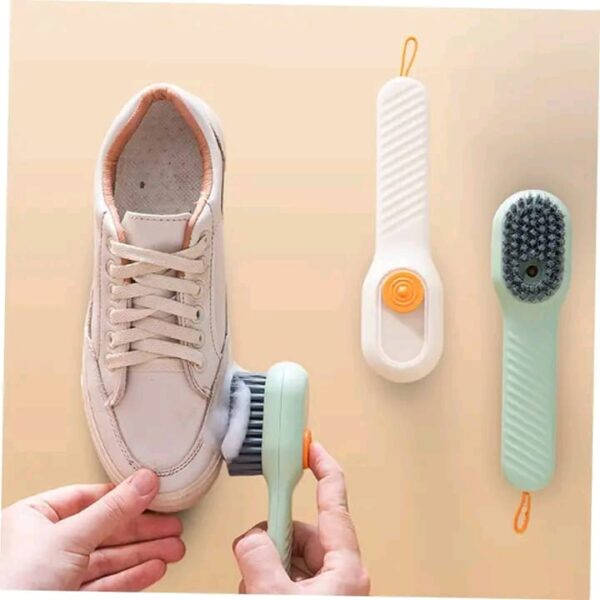Automatic Liquid Discharge Shoe Cleaner Brush
